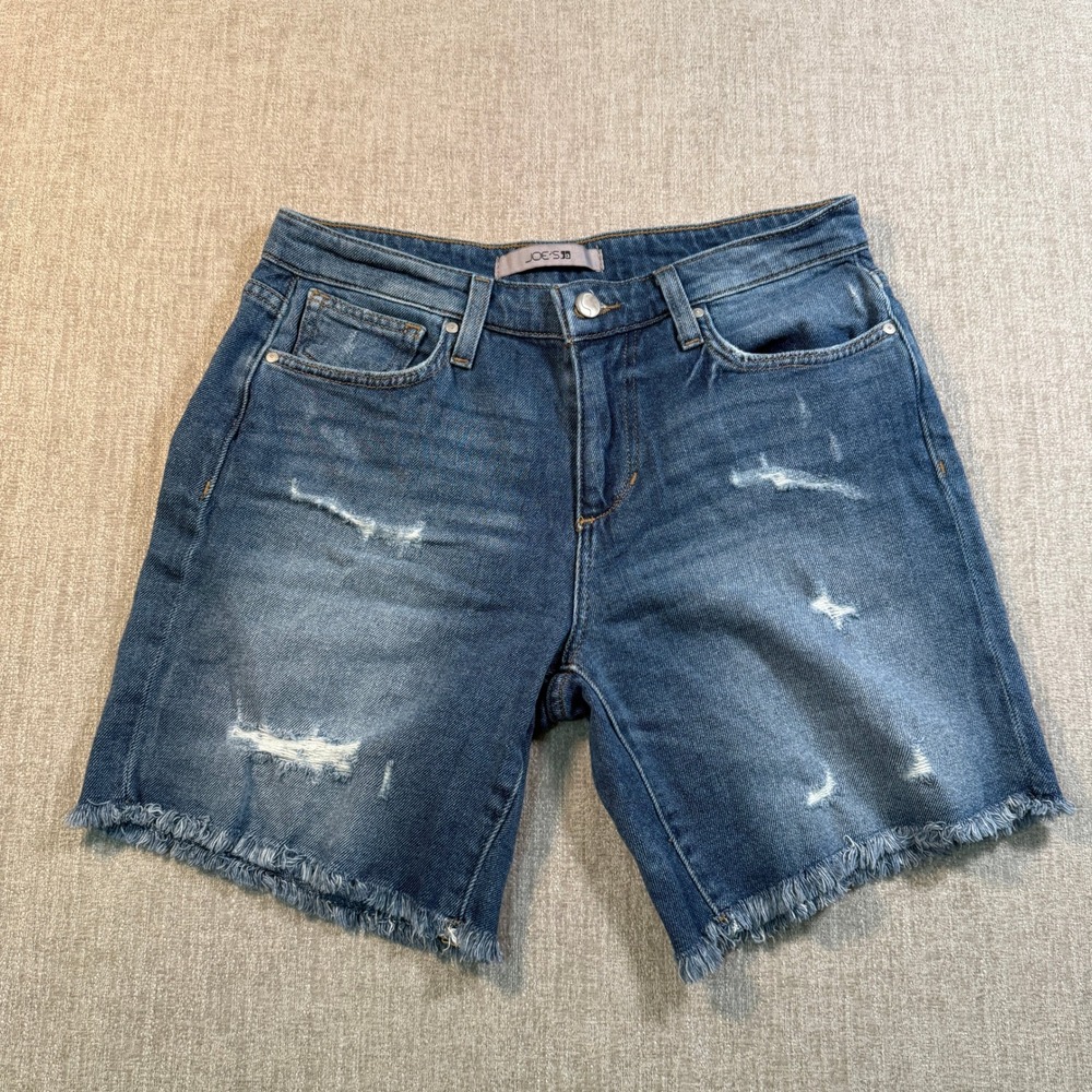 Joes Jeans Solana Distressed Denim Shorts Medium Wash Frayed Hem Size 27